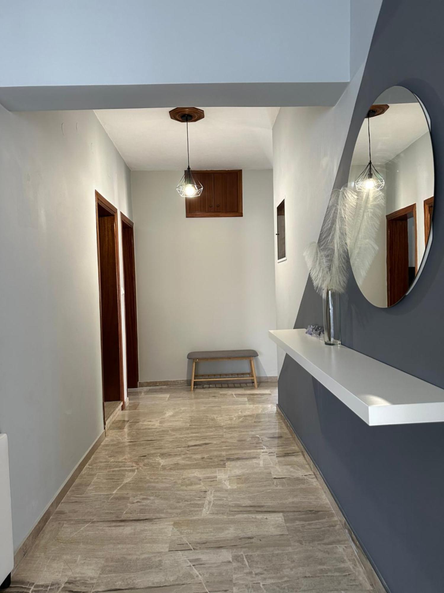 W Pearl Suite Néa Péramos Екстериор снимка